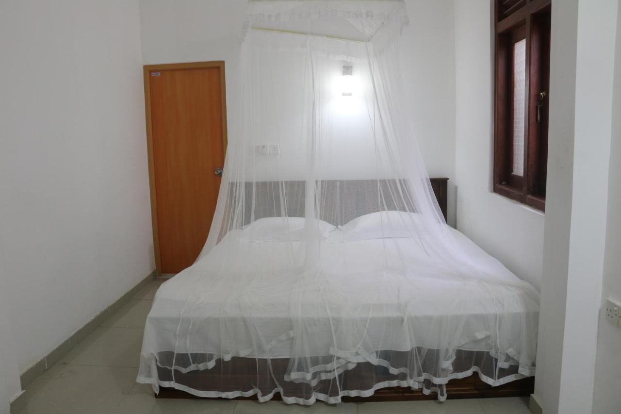 A.V.N Homestay Unawatuna Bagian luar foto