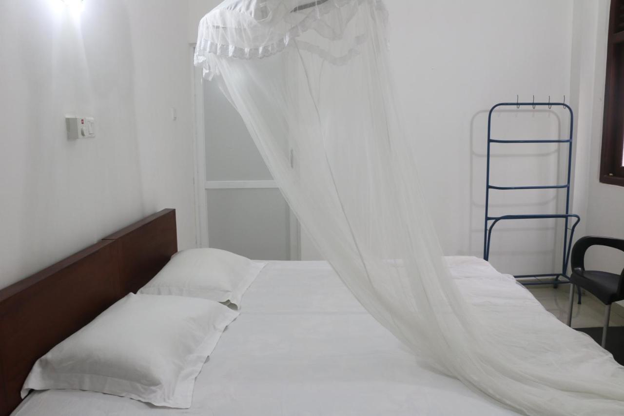 A.V.N Homestay Unawatuna Bagian luar foto